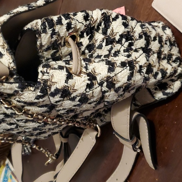 SOLD!!! Small backpack purse with card wallet - Picture 4 of 8